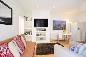 Lounge- click for photo gallery